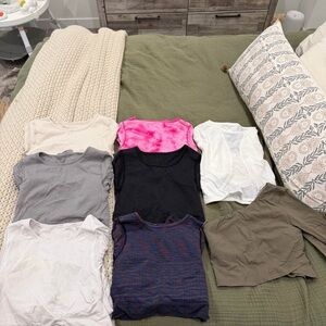Lululemon crop top bundle